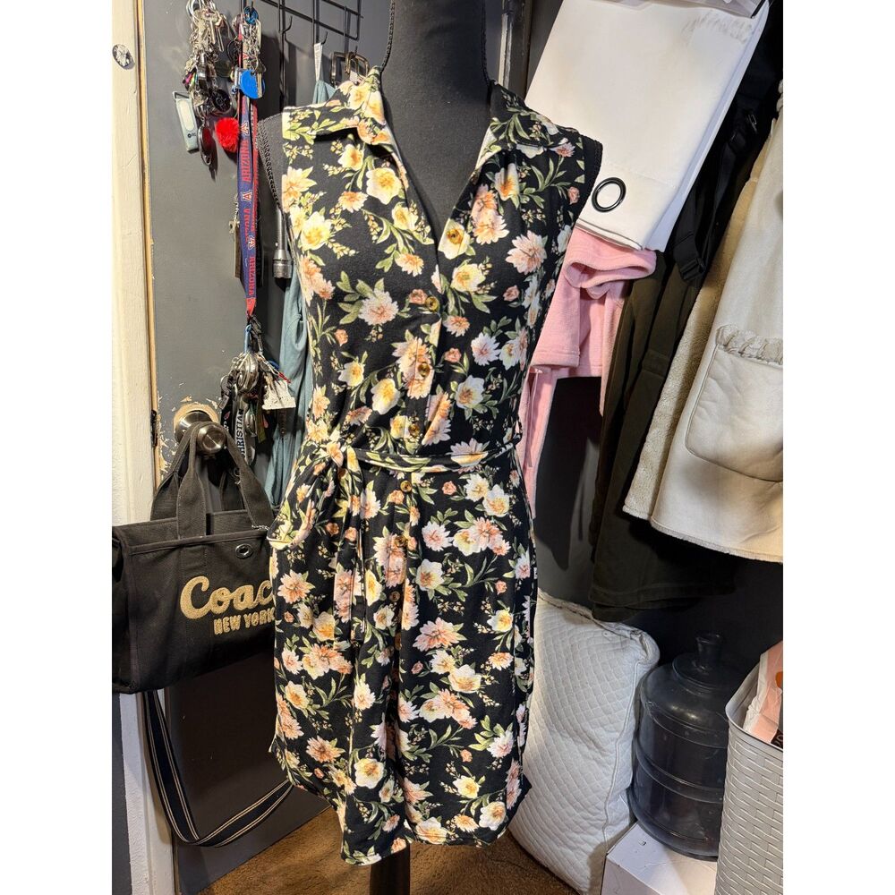 No Boundaries Black Floral Sleeveless Shirt Dress